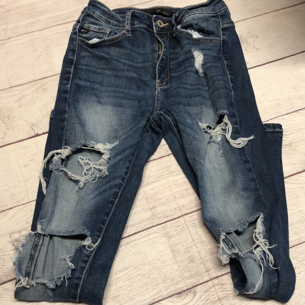 KanCan destroyed skinny jeans size 25